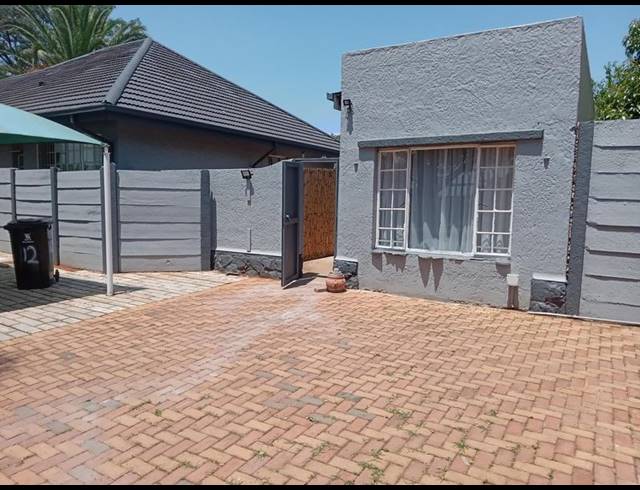 3 BEDROOM HOUSE FOR SALE IN EDENVALE CENTRAL